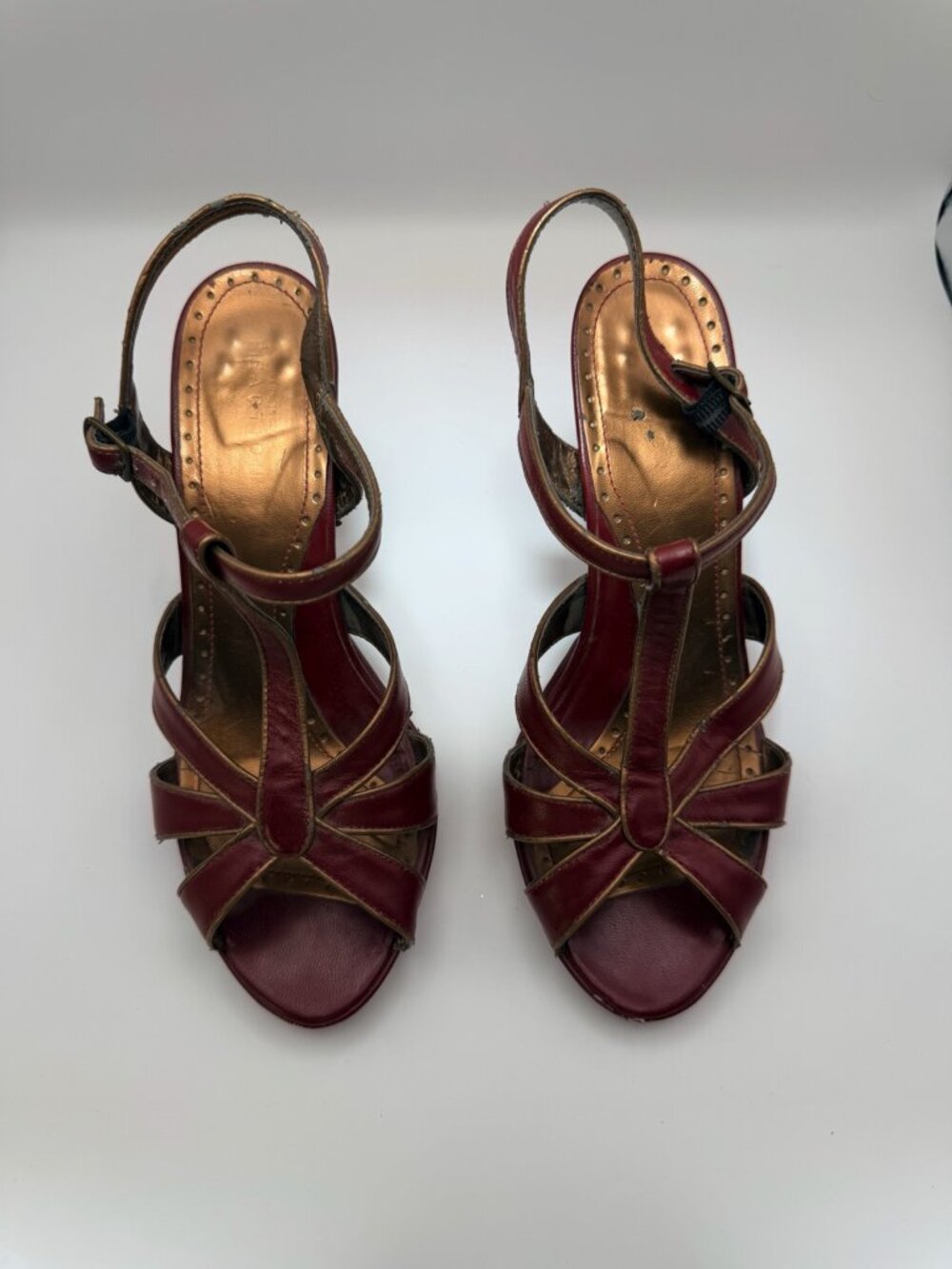 Burgundy Leather T-Strap Strappy Heels Gold Trim Size 9